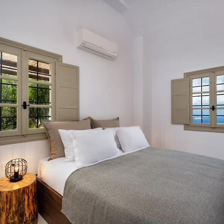 Azanti Suites - Adults Only Megalochori  Ngoại thất bức ảnh
